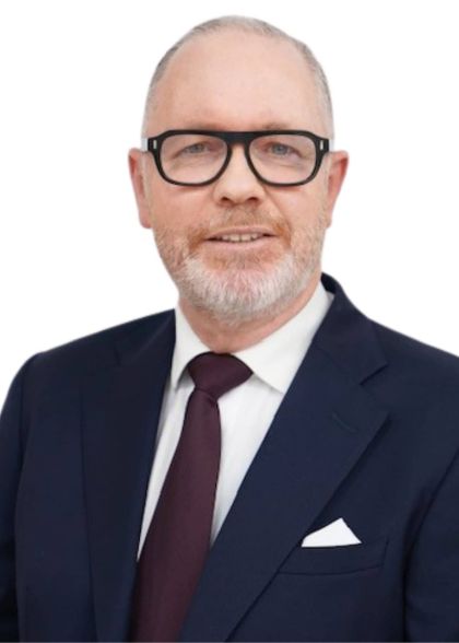 Dr Stephen Mills